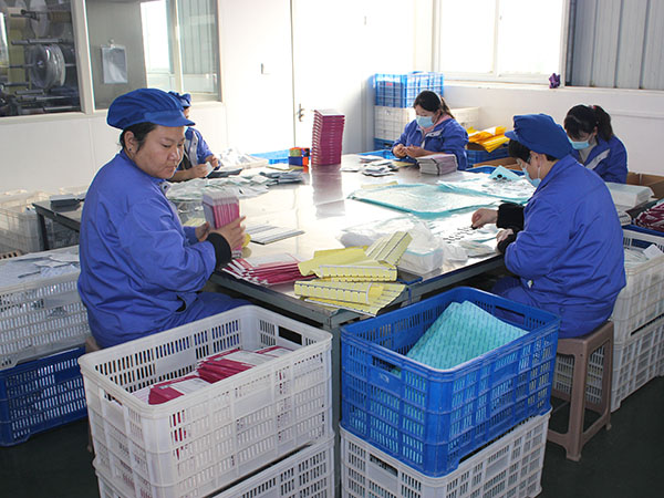 膏藥貼牌定做找廠家oem貼牌加工原料誰來提供？