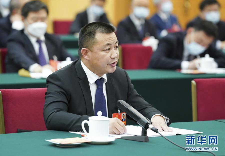 （新華全媒頭條·圖文互動）（11）從人民中汲取磅礴力量——習近平總書記同出席2020年全國兩會人大代表、政協委員共商國是紀實